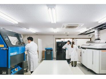 リモートやフレックスを活用し、自分らしい働き方を実現！
チームで協力しながら目標に向かって進んでいきましょう！