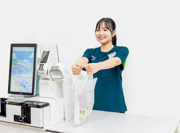 ファミリーマート　前橋荒子町店(aab) 最初はわからないことばかりで当たり前◎
今いる先輩も皆同じでした！
余裕ができたら徐々に覚えてくれればOKですよ◎
