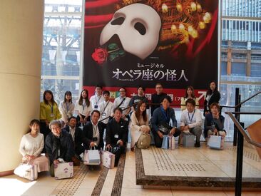 株式会社関西広告社　岐阜東営業所 街でよく見る看板に関わるお仕事♪
無理なく自分のペースで働けて、頑張りはしっかり評価される環境です！