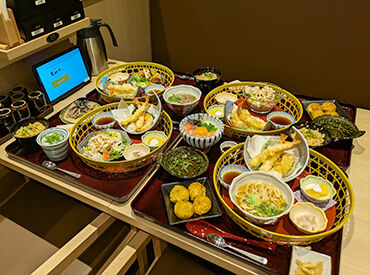 『初バイトがこのお店！』
『料理とは無縁だった！』
今いるスタッフもほとんどが未経験から♪
サポート体制も充実しています◎