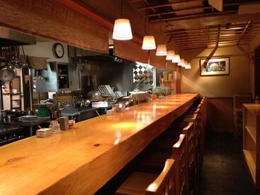 ＼世界が認めた神楽坂の名店／
有名＆絶品お蕎麦が無料まかないで食べられる！
他にもシフト柔軟＆給与現金手渡しなど厚待遇◎