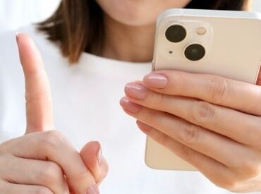 ▼主婦さん活躍中の明るいオフィス
ときには育児話で盛り上がることも♪
育児の大変さや楽しさが仕事に役立つ◎
※イメージ