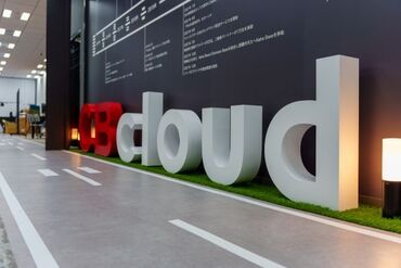 ≪お休みもたっぷり！≫
土日祝休みに加え
GW・年末年始休みあり◎
しっかり稼ぎつつ
プライベートも大切にできます！