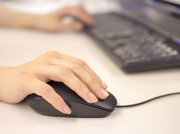 「久しぶりのパートでいきなりできるか不安…」
という方は、慣れるまでシフト少なめもOK！
勤務開始日も柔軟に対応します◎