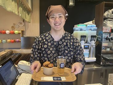 スタッフ同士の仲は非常に良く、
空き時間にはプライベートの話で盛り上がることも♪
入社後もすぐに馴染める職場環境です◎