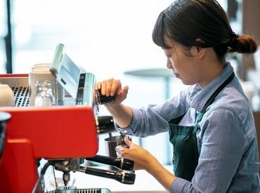 未経験スタート歓迎★
丁寧な研修と先輩スタッフによるサポートがありますのでご安心ください♪