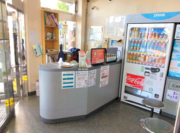 常連さんも多く、慣れてくるとお顔も覚えられるように◎
世間話をする機会もあり「いつもありがとう」とお声をいただける事も♪