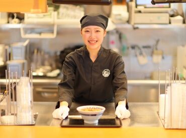 焼きたてのかるび 仙台南光台店 包丁持ったことがなくても大丈夫！
野菜をカットしたり盛りつけたり…
簡単なことからお任せします♪