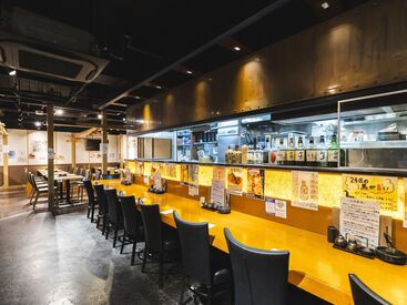 ★SNSも毎日更新中★
とってもアットホームな雰囲気が
トッテモ(・∀・)イイ!!
著名人のお客様もたくさんいっらしゃいますよ♪