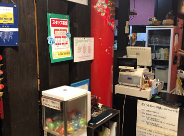 飲食バイトが未経験の方も大歓迎です◎
主婦（夫）・フリーター・大学生など様々な方が活躍中♪