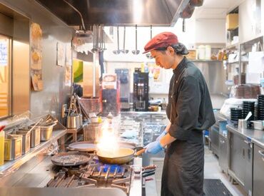 北海道キッチンYOSHIMI　イオンモール須坂店[7503] はじめは元気に
「いらっしゃいませ！」が言えればOK。
たくさんの仲間と一緒に協力しながら
ニコニコ笑顔でお仕事しましょう！