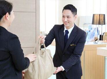 リッチモンドホテル松本 憧れのホテル業界にチャレンジ*。
ほとんどが未経験スタートです！
接客スキルやマナーなど、
働きながら学べることがたくさん♪