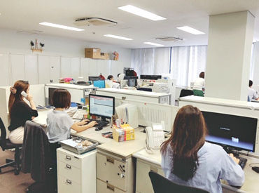 テレアポやノルマは無く
18時までには基本皆さん退勤されるので
負担なく続けられます♪