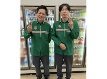 ENEOS(エネオス) セルフ堺北野田店 株式会社ENEOSモビリニア [702386] 学生さん注目◇楽しいバイト生活を♪
大手ENEOSだから充実した環境あり
eラーニングで学習後、現場研修を始めるので安心スタート