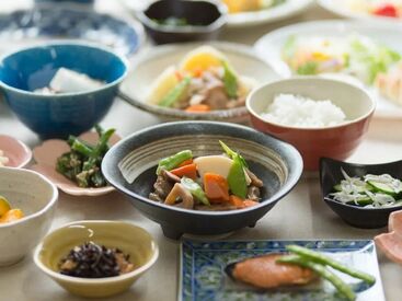 勇輝フーズ長浜株式会社 年間休日120日＆土日祝休み♪しっかり休みが取れるから、プライベートも充実できる働きやすい環境です！