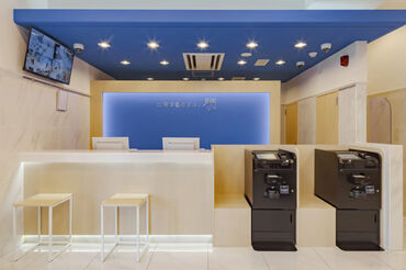 20～30代の女性スタッフ活躍中！
ホテル業界以外からの転職も大歓迎です。
しっかりサポートしますのでご安心ください◎