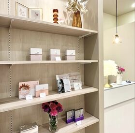 シフト制でプライベートも優先できます!
女性専用サロン*セルフエステなど最新機器あり◎
ご自身のエステも出来ちゃうのが魅力