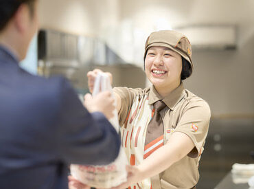 すき家　7号能代店 現スタッフは…ほぼ未経験スタート★
最初の研修で流れをレクチャー
⇒店舗でしっかりフォローします♪