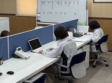 PCの基本操作ができれば大丈夫◎
データ入力や見積書・請求書作成などを通して、営業スタッフをサポートするお仕事です！
