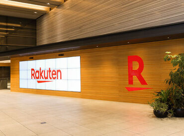 ＼安心安定企業で新しいチャレンジ！／
気軽にサポートし合える環境です♪