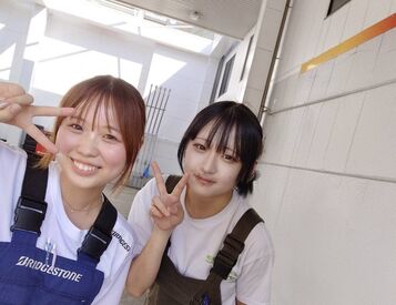経験・資格は一切いりません！
難しい作業はないので未経験でも安心◎
派手髪OK♪
ネイル・ピアスも自由です！