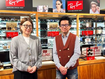 deuxieme VOIR（ドゥジエム ヴォワール） 明るい雰囲気のオシャレなお店♪
店内ブランド商品も社割で30％OFF◎