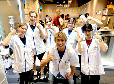 テツヤズキッチン株式会社　勤務地：どて煮の今池 髪色・服装・ネイルも自由★
自分らしいスタイルで楽しく働けます♪
アクセス抜群の駅チカで通勤ラクラク！