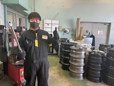 UP GARAGE　山梨中央店 ■新しいことにチャレンジしたい方
最初の1歩さえ踏み出してくれたら
あとは全力でサポートします◎