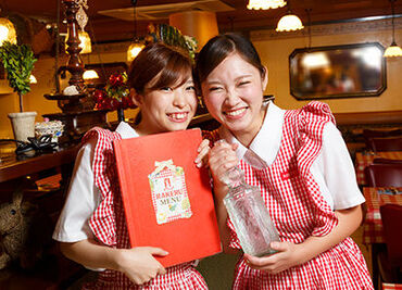 居心地が良くて、卒業まで続けるスタッフばかり…!
新しい友達もできちゃいます♪