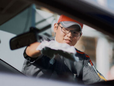 福利厚生も充実◎
社保完備、健康保険、雇用保険、労災あり
制服貸与、社員価格あり
などなど、安定して長く働けます♪