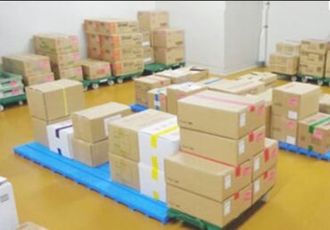 週5日・朝から夕方まで！
食堂や自販機も利用できて快適♪
会社からカタログギフトの誕生日プレゼントあり★