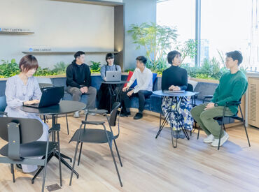 ≪オンライン面接も実施中≫
お家にいながら、即面接OK！
『すぐに勤務したい』という方にもGood！