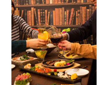 ◆炉端ビストロ ニクオ&ベジコ◆
肉と野菜、そして時々魚を楽しめる博多大衆サカバ！
博多駅・筑紫口から徒歩5分♪