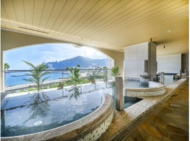 土日祝日、大型連休など出勤できる方歓迎！
働き方はご相談ください◎