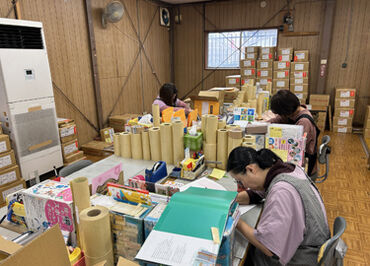 ＼人気の在宅ワーク!!／
家事・育児・介護などの合間に◎
好きなタイミングでお仕事できますよ!!
まずはお気軽にご応募を♪