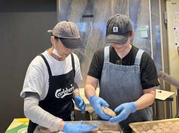 ★話題の「ワンビル」で勤務★
眺めの良いオシャレな店舗で働けます！
仕事帰りに他のお店で買い物もできちゃう♪