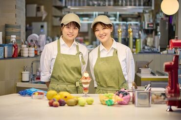 和気あいあいとした雰囲気で楽しい職場です♪
新しく入った方もすぐに馴染めますのでご安心を◎
私たちと一緒に頑張りましょう！