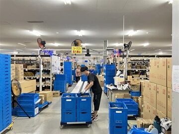 ＜120名活躍中！＞
ベテランスタッフがたくさん♪
些細なことでも、わからないことや困ったことは何でも聞いてください！