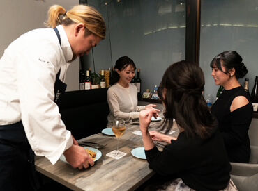 バイトデビュー＆ブランクも歓迎♪
先輩スタッフが丁寧にサポートします◎