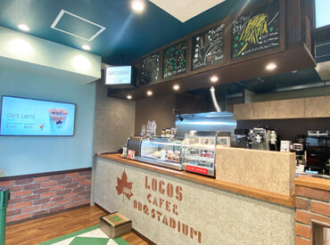 アウトドアやキャンプに“アツい”先輩たちが優しく教えます◎
どうせ働くなら楽しい方がいいですよね(^^)/