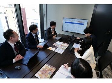 株式会社グローランス 未経験から始められる高時給オフィスワーク！
「子どものお迎えや夕飯準備に間に合う職場を探している」そんな方にもピッタリ♪