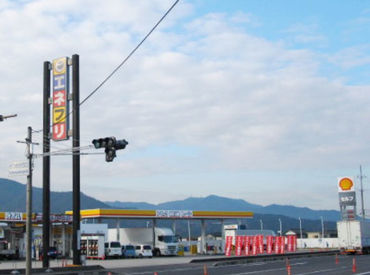 ≪学歴は不問≫20~50代のスタッフ多数活躍中!ほとんど裏方で作業して頂くことになるので、自分のペースで働けますよ◎