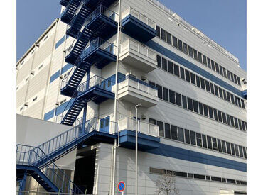 熱田駅から徒歩5分！
熱田神宮西から徒歩10分！
駅からも通いやすい好立地で安心◎