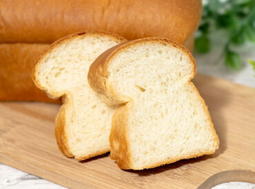 株式会社アーク ※勤務地: 兵庫県伊丹市岩屋　(4) 職場の雰囲気もめっちゃいいので
充実して働けますよ！！