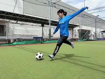知識がなくても元気な挨拶ができればOK★
面倒見の良い先輩ばかりで楽しい環境です♪