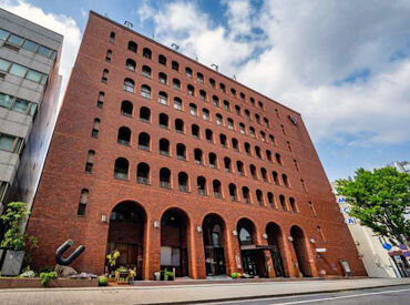 学校法人広島YMCA学園　YMCA国際幼児園 チームで連携する環境で、経験や資格を活かしながら無理なく働けます。
子どもたちの成長を見守りながら自身も成長できます。