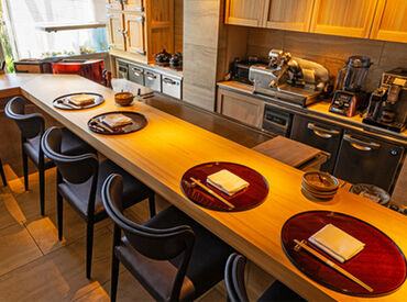 面接時の履歴書不要！
面倒な事前準備ナシで、応募後すぐ面接・勤務が可能♪