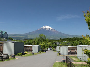 藤乃煌 富士御殿場 髪型・髪色自由＆ピアスOK◎
さりげないオシャレも楽しめる環境です♪