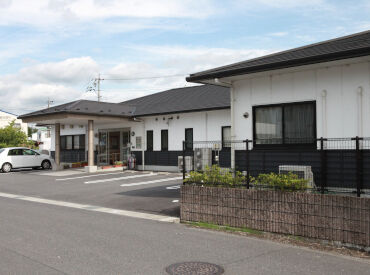 土岐ケアセンターそよ風 ＼人柄重視の採用です！／
しっかりしたサポート体制で、安心して始められる環境♪
希望の働き方、お気軽にご相談を◎
