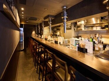 焼肉店で働くと心配になる洋服へお肉の匂いがつく点も、
無煙ロースターを使用しているので大丈夫です◎